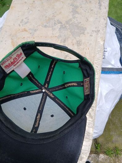 baseball caps collectable