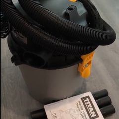 wet and dry vacuum cleaner Titan