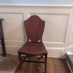 Antique Victorian mahogany hall chair shield-shape