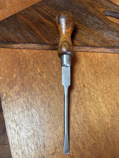 Old Colonel turnscrew