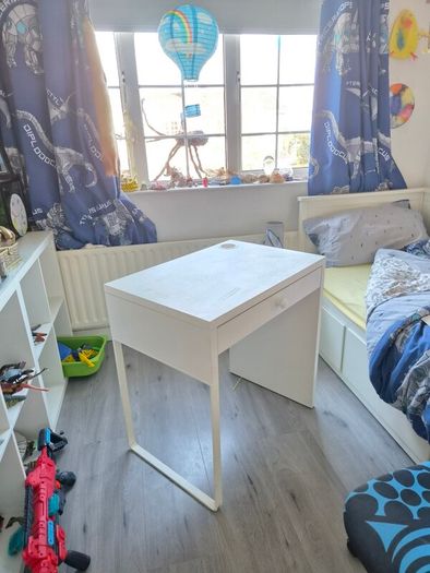 Table kids Ikea white
