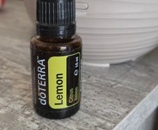 DOTERRA Lemon Essential Oil 15 ml  Brand new and unopened. 100% pure therapeutic grade essential oil, known for its uplifting scent, cleansing properties, and refreshing diffusion