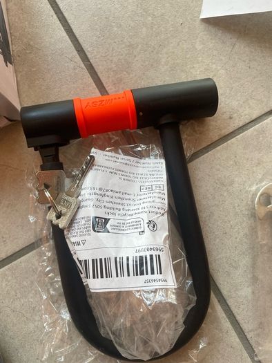 Trek Verve Electric Bike with lots of extra Accessories