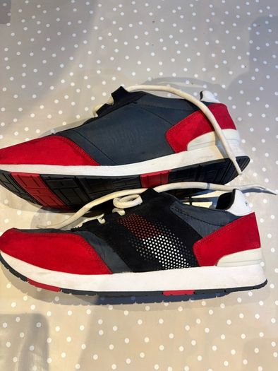 Hilfiger trainers