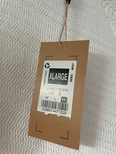 Gallery ladies white top size 20 - new