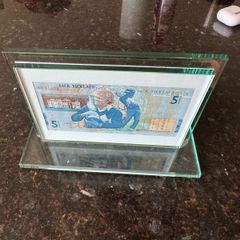Jack Nicklaus 5 pounds note glass paperweight