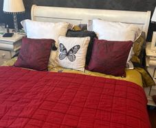 Laura Ashley King size bed comforter in deep red