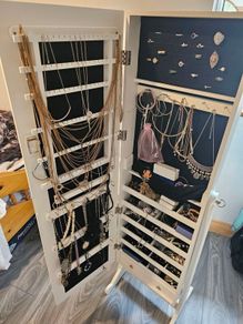 Jewellery cabinet with locking key free standing