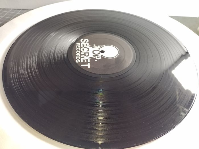 Master Techno - Volume 2 - Top Secret Records - ITALIAN Pressing - Quality Early 90s TECHNO!