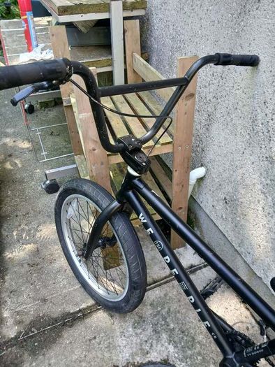 BMX stunt bike