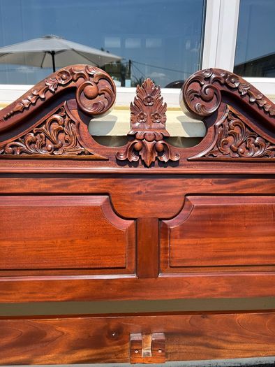 four poster bed