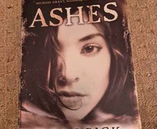 Ashes - Ilsa J Bick (book)