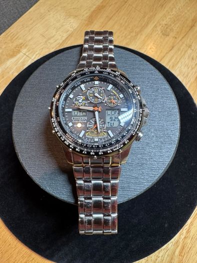 citizen Skyhawk Eco drive U600