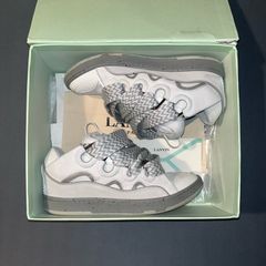 Lanvin Curbs