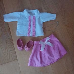 Dolls clothes
