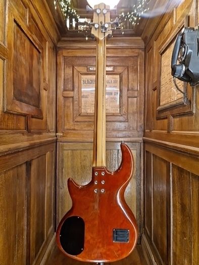 Wal Dalmen Custom Bass