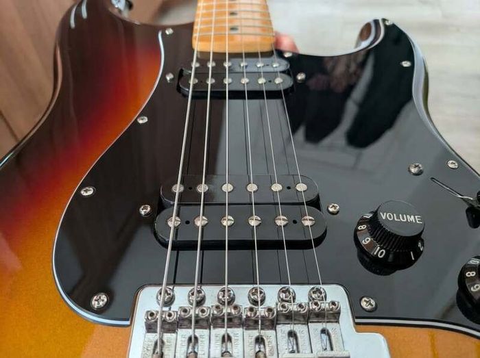 Fender Special Run Stratocaster HH, Metallic Sunburst electric guitar
