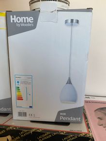 NEW pendant Lights x2  never opened