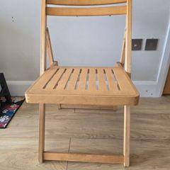 Folding chair