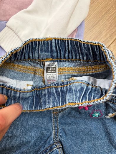Baby girl casual outfit floral jeans, rose pink top and Benetton hoody 12-18 months