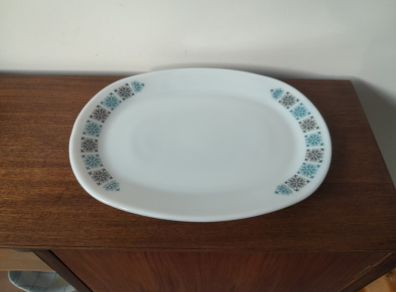 JAJ Pyrex Chelsea rimmed Platter