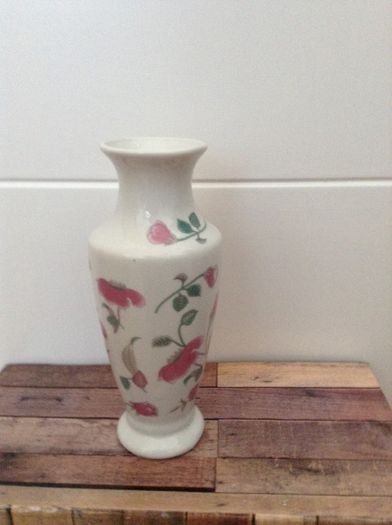Flower bud vase 15cm high