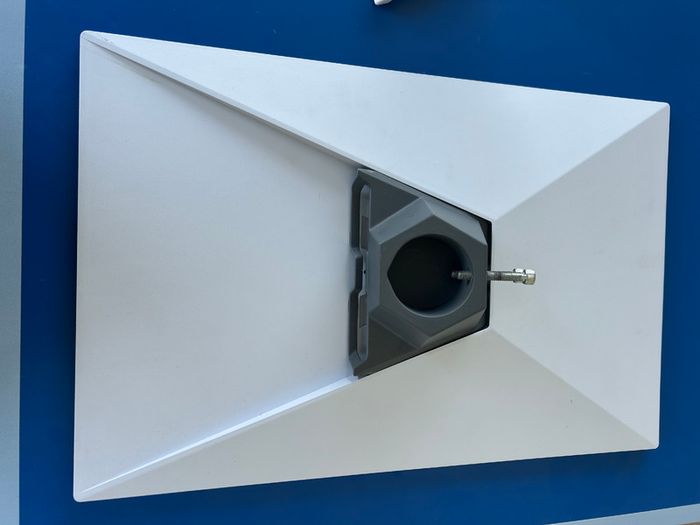 Starlink Standard 4X (UTA-232) Complete Kit + OEM Mounts