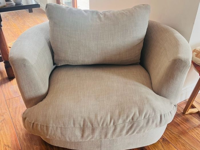 grey swivel chair