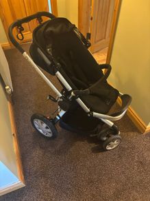Quinny pushchair