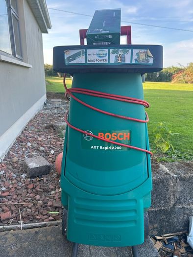 Bosch AXT Rapid 2200 Garden Shredder
