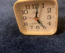Vintage Quartz Bedside Alarm Clock