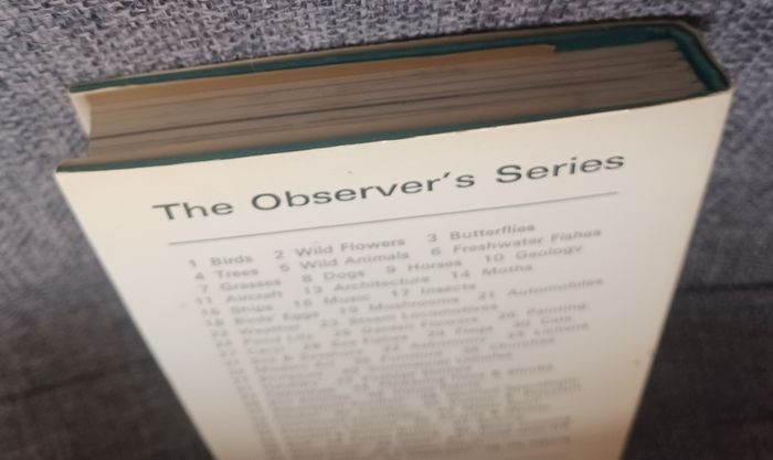 The Observer's Book of Pottery & Porcelain/ 1977