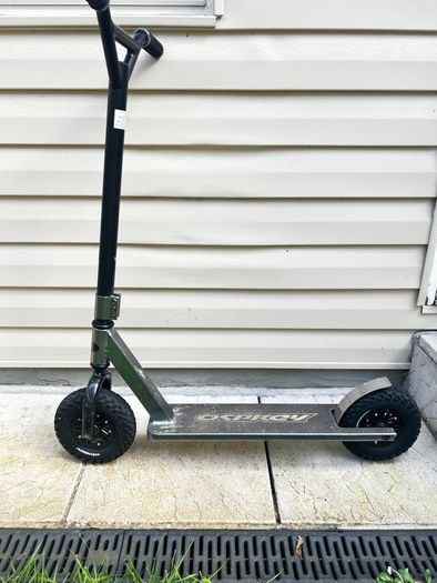 Osprey dirt scooter
