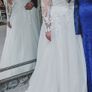 Wedding dress size 18, A-line, Sleeves, Corset + Veil Image 2