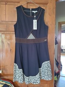 Ladies Navy/cream Dress NEW with tags