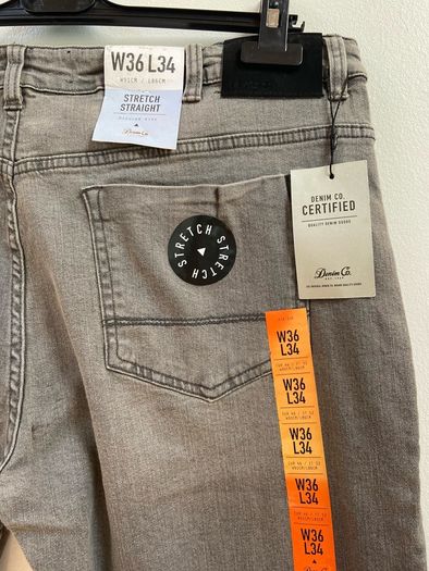 Mens jeans