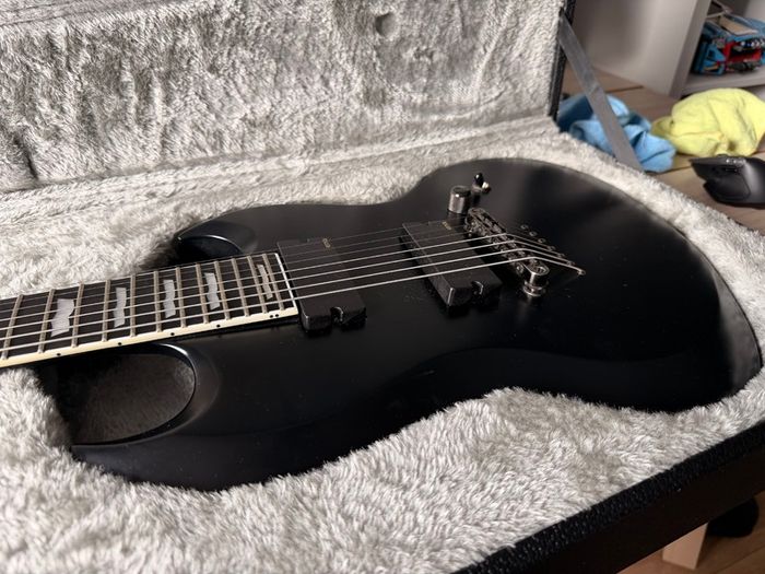 ESP Viper 7 String