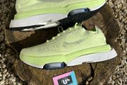 Suede Nike Zoom Type 2 Volt Neon