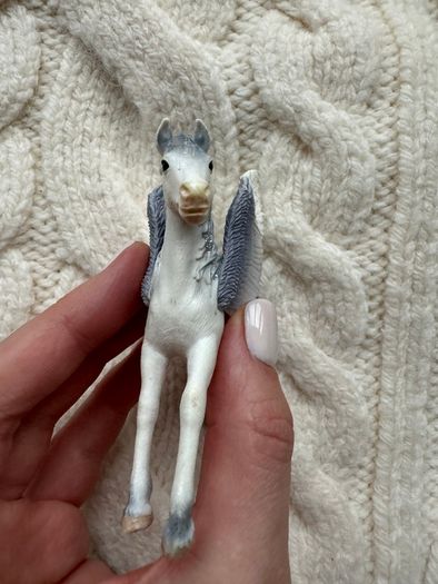 Schleich Bayala White Pegasus Foal Toy Figure SC70543 about 9 cm Used Please look at the pictures
