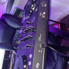 dj controller with speakers
