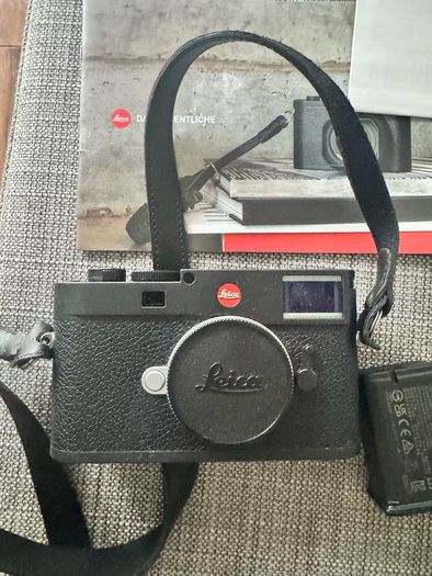 Leica M11
