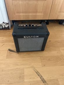 kustom kga10 guitar amplifier