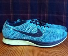 Nike Flyknit Racer blue black 9 44 lightweight runners trainers