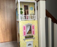 doll house