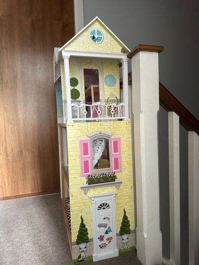 doll house