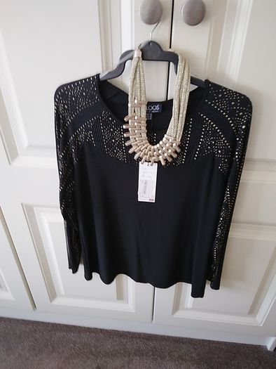 ladies  clothing