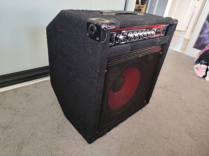 Red Sub BP80 bass amp
