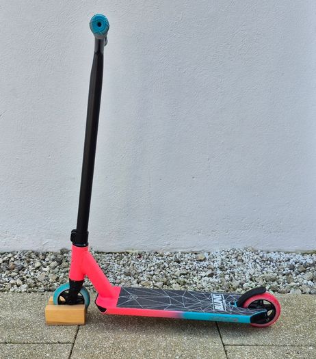 Blunt Envy - One S3 Stunt Scooter