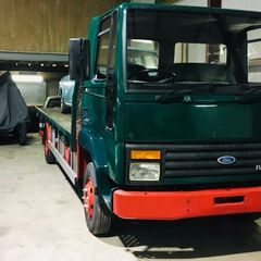 Ford Cargo 0813