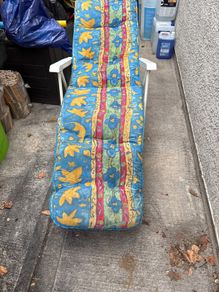 sun lounger